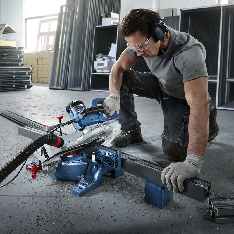 Serra-de-esquadria-Bosch-GCM-254-127V-com-1-disco-multimaterial-80D-S14732