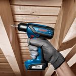 Parafusadeira-Furadeira-Bosch-GSR-1000-Smart-12V-com-bolsa-S16992